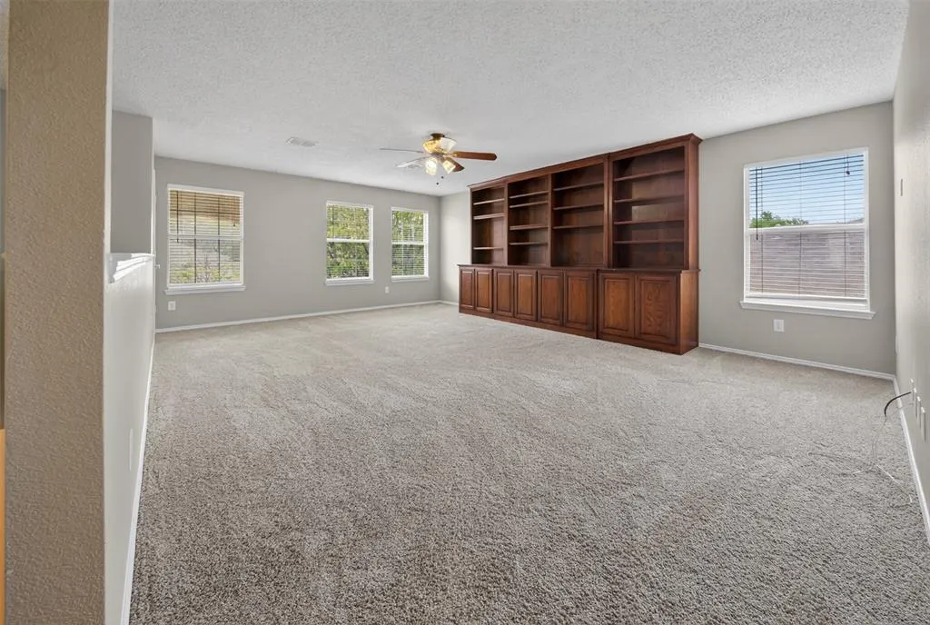 1316 White Dove Lane