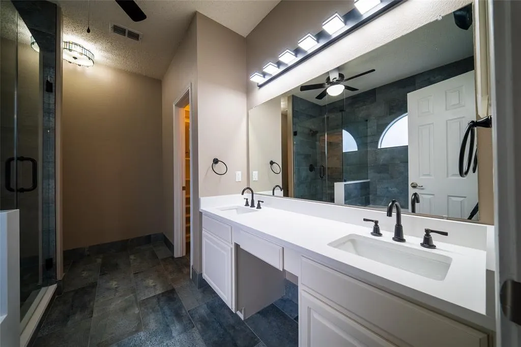 1316 White Dove Lane