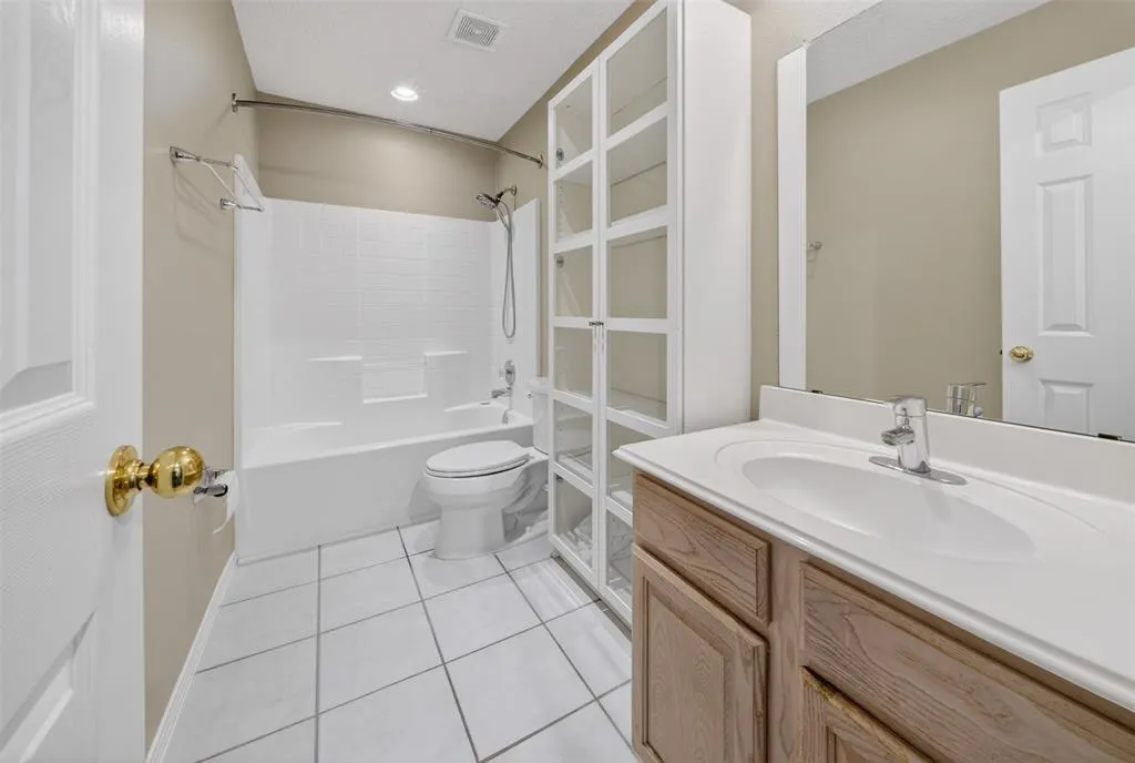 1316 White Dove Lane