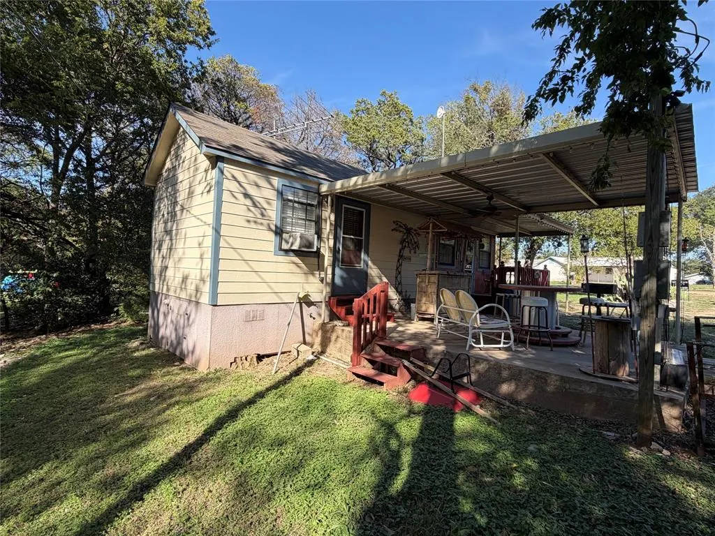 187 County Road 1806
