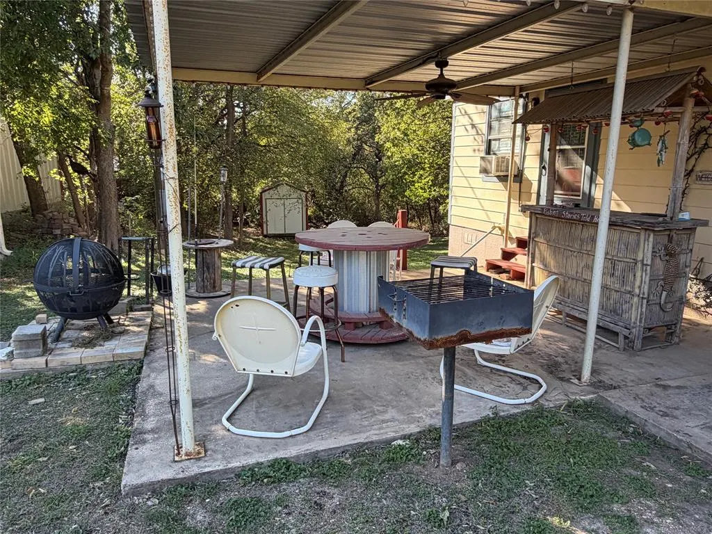 187 County Road 1806