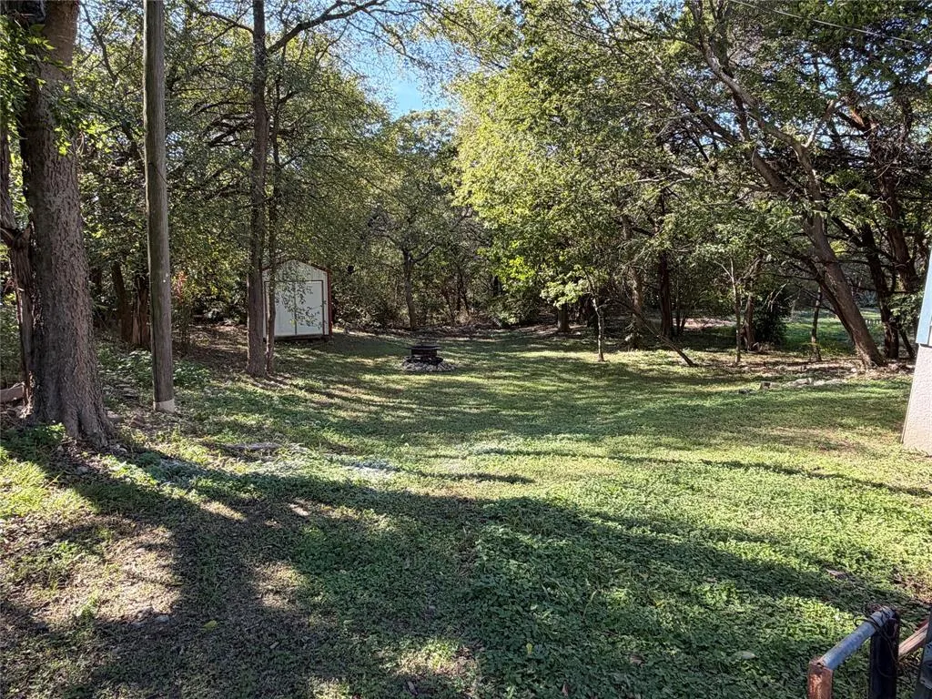 187 County Road 1806