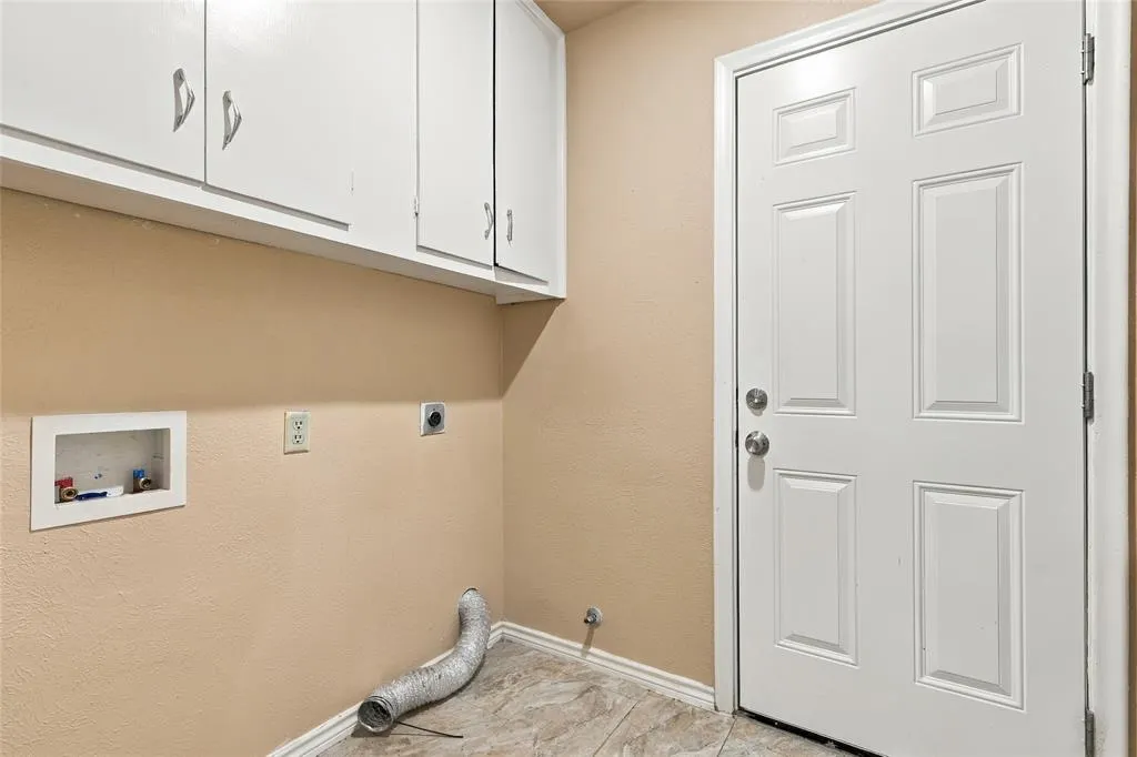 145 Hillside Lane