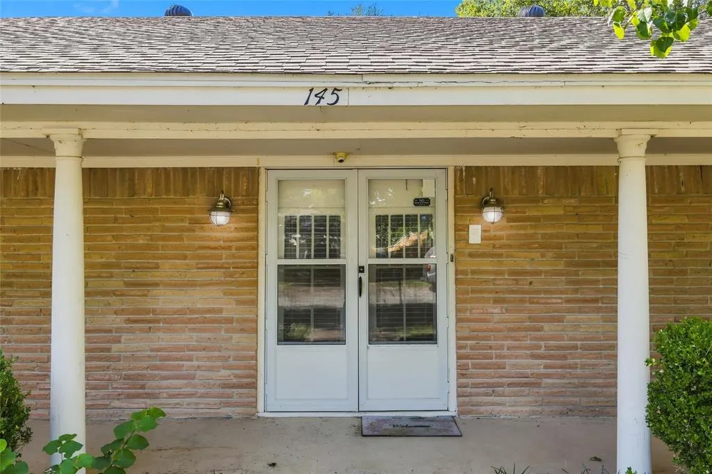 145 Hillside Lane