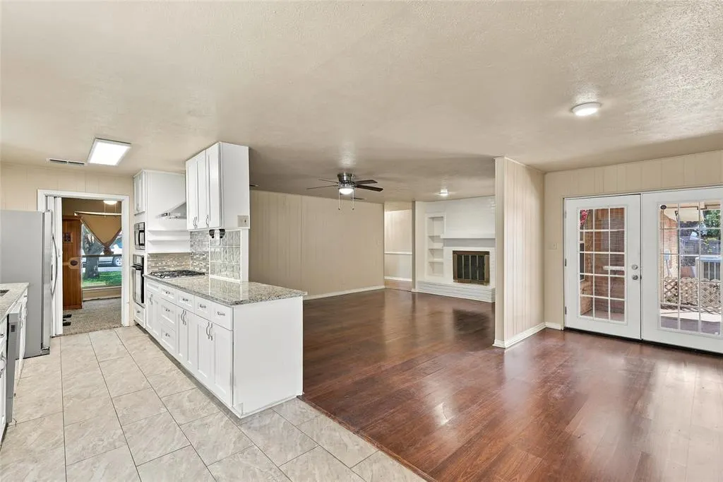 145 Hillside Lane