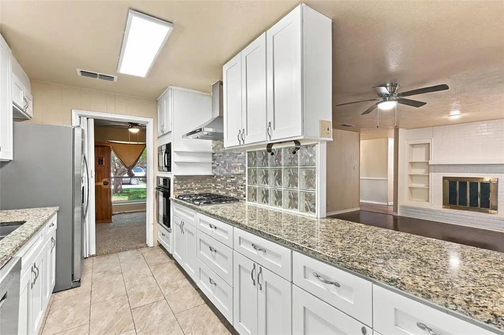 145 Hillside Lane