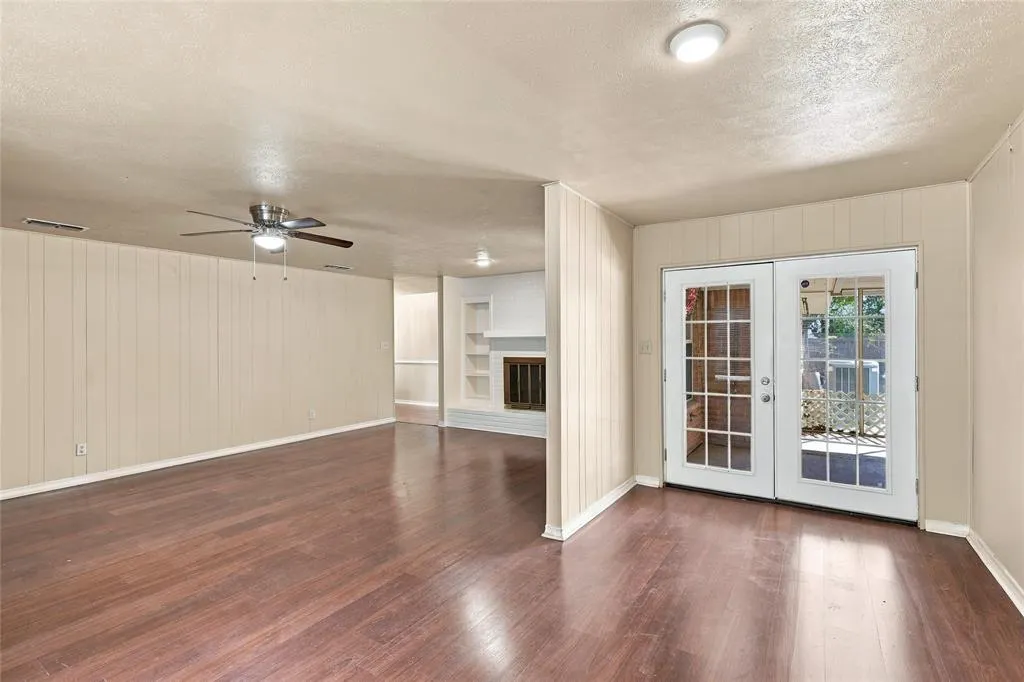 145 Hillside Lane