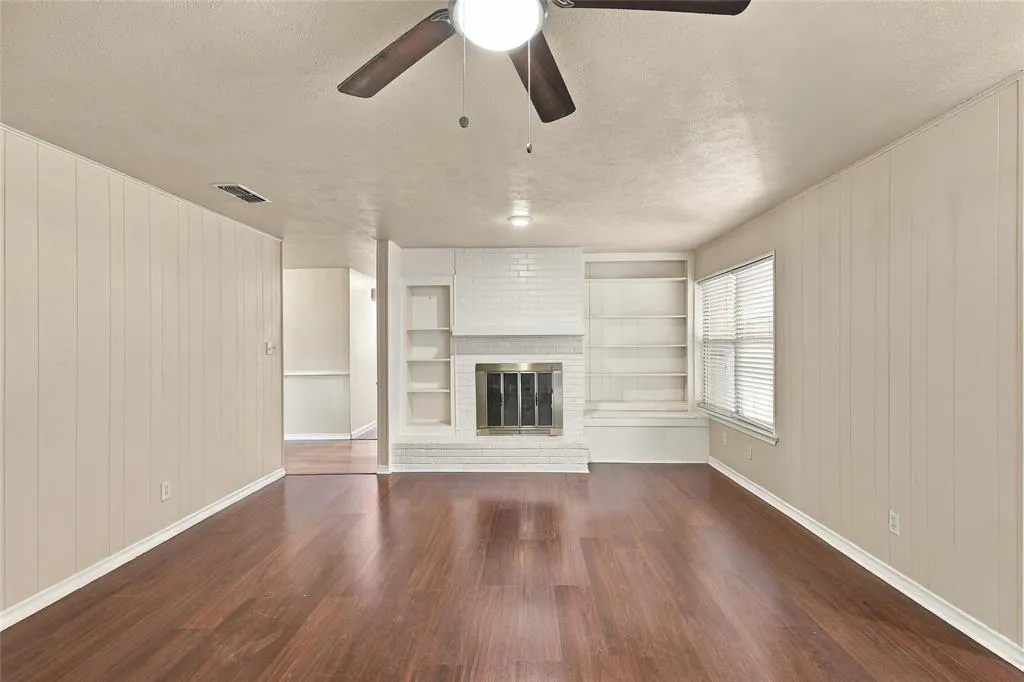 145 Hillside Lane
