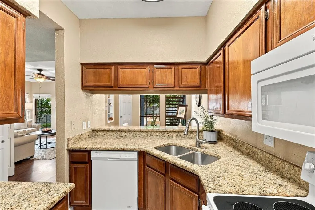 3101 Townbluff Drive #314