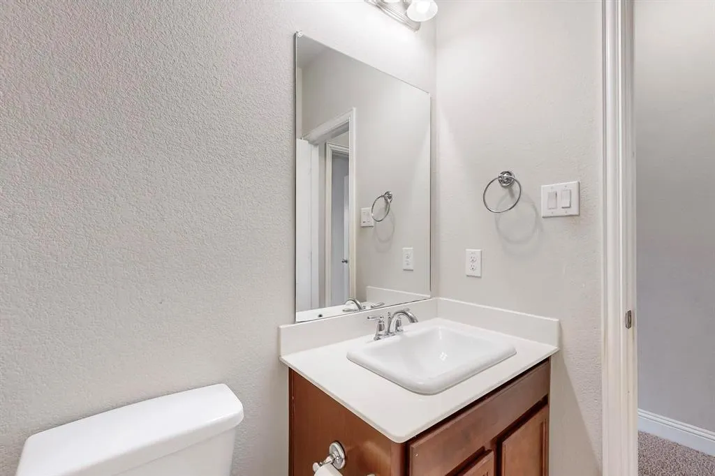 2844 Hackberry Creek Trail
