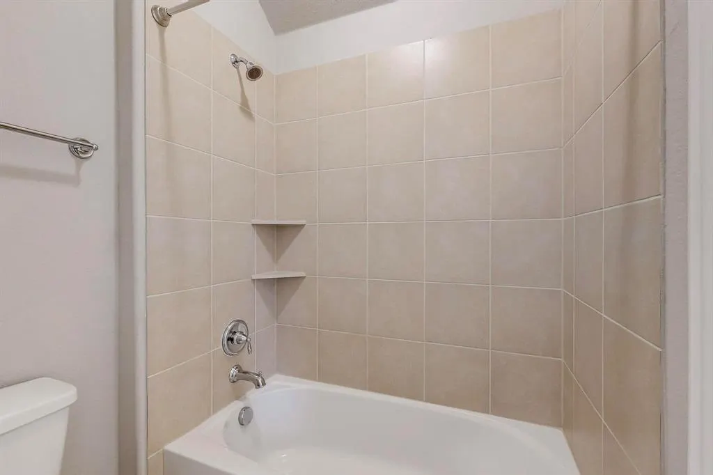 2844 Hackberry Creek Trail