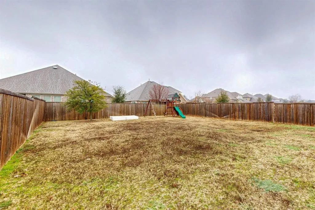 2844 Hackberry Creek Trail