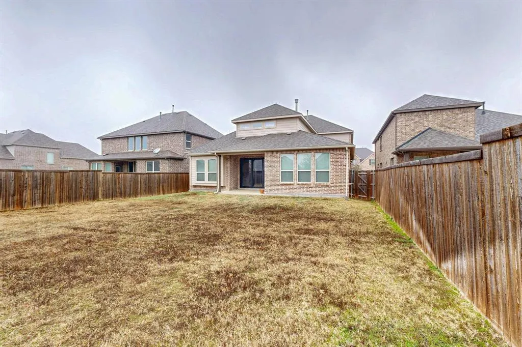 2844 Hackberry Creek Trail