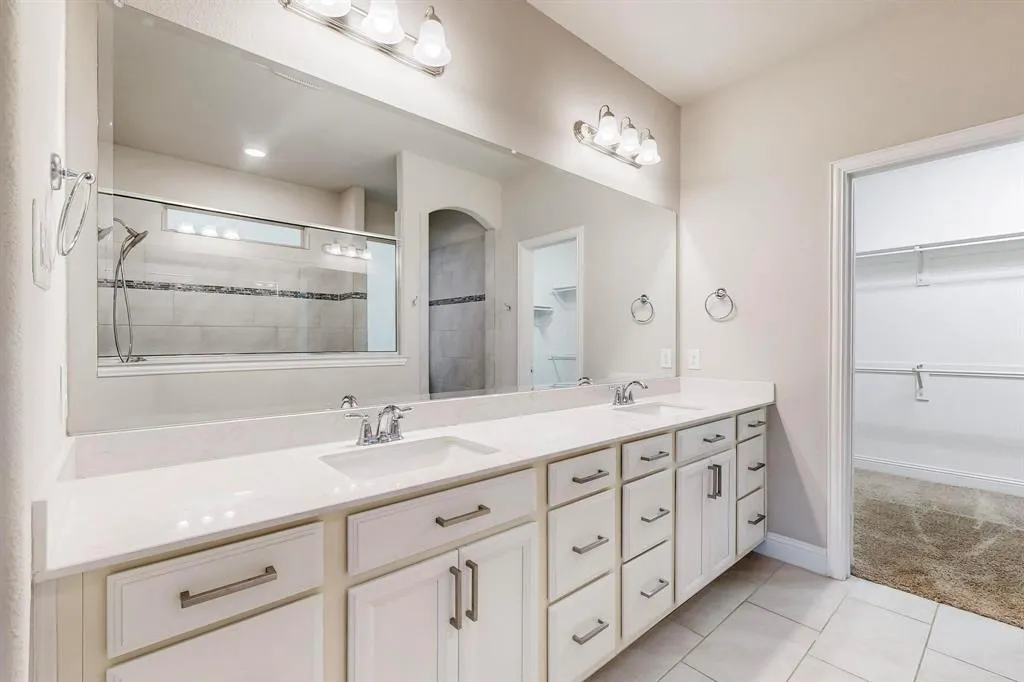 2844 Hackberry Creek Trail