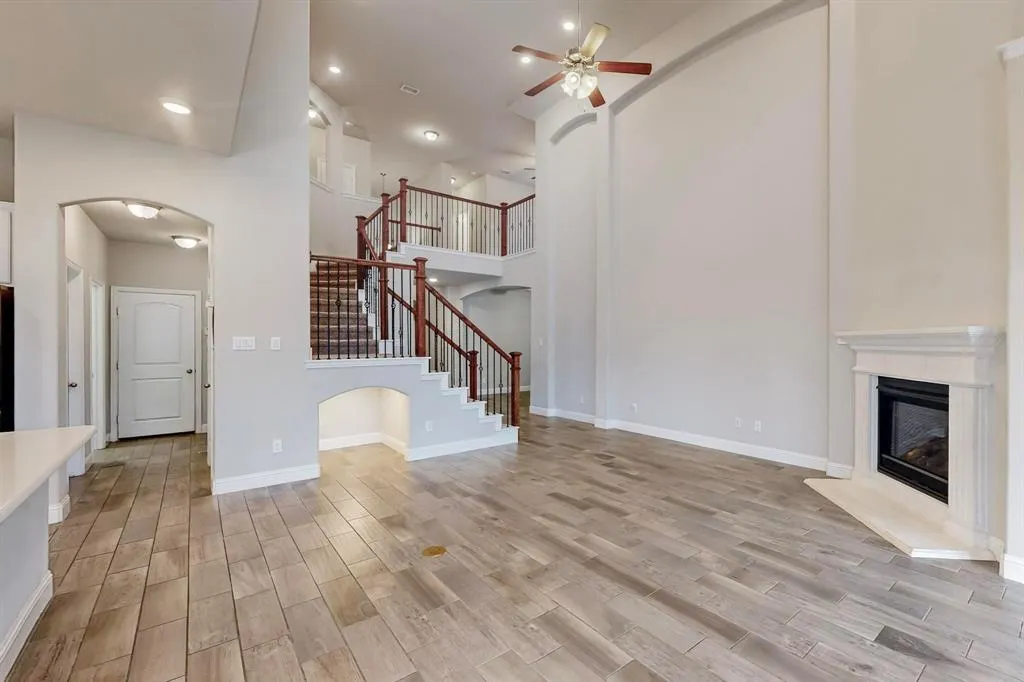 2844 Hackberry Creek Trail