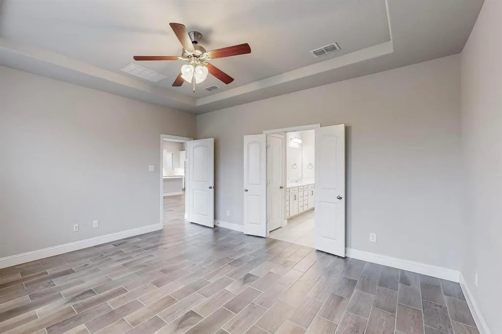 2844 Hackberry Creek Trail