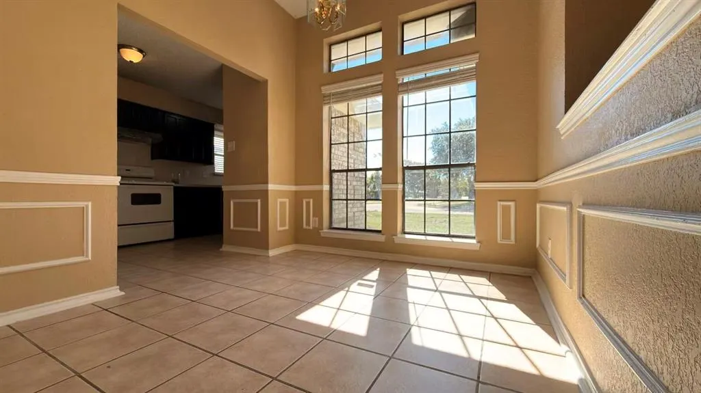 7213 Colgate Lane