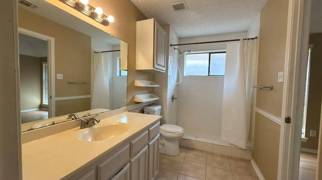 7213 Colgate Lane