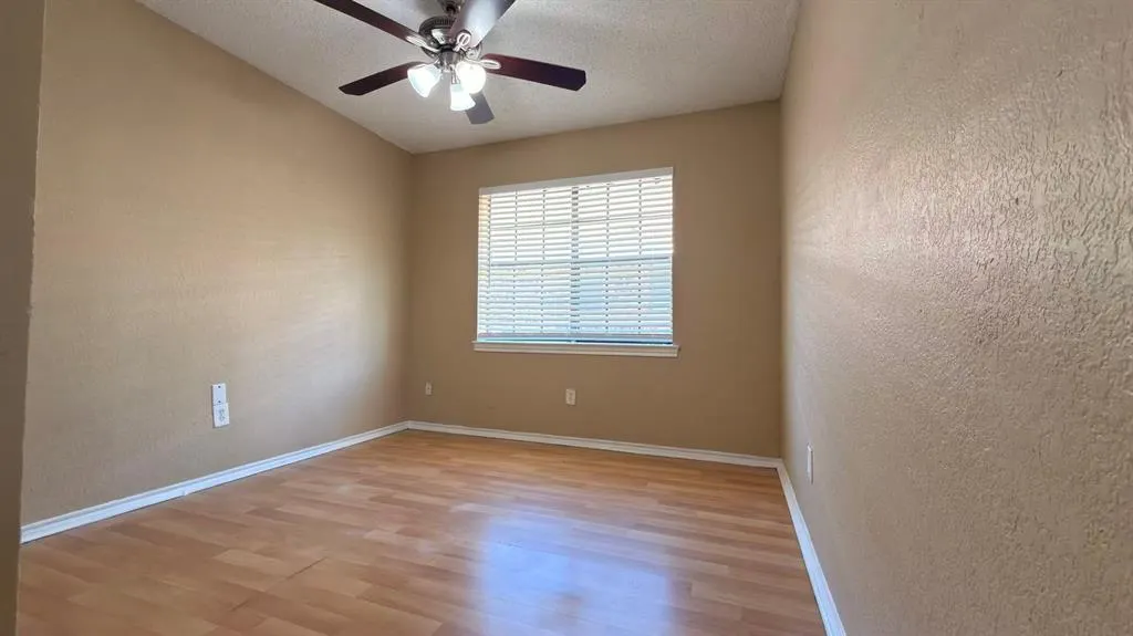 7213 Colgate Lane
