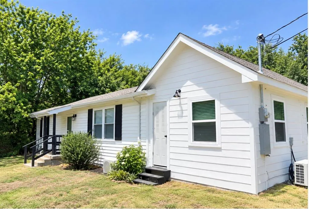 2413 Mcfarland #A
