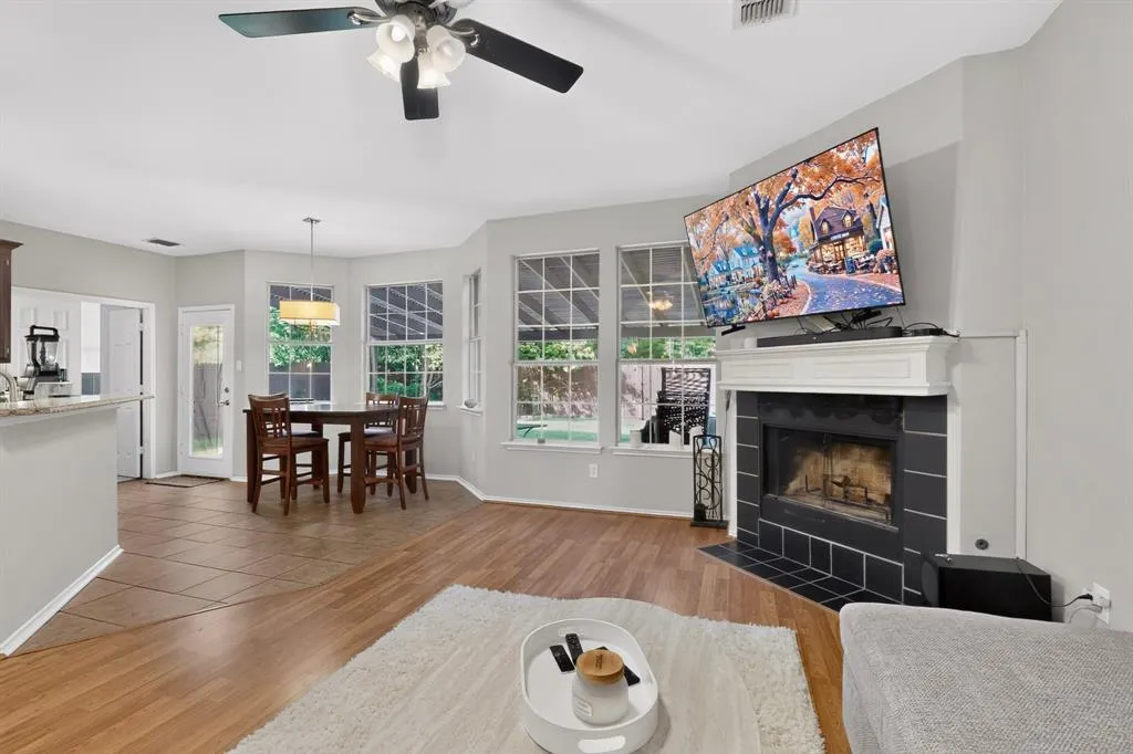 2109 Wentworth Drive