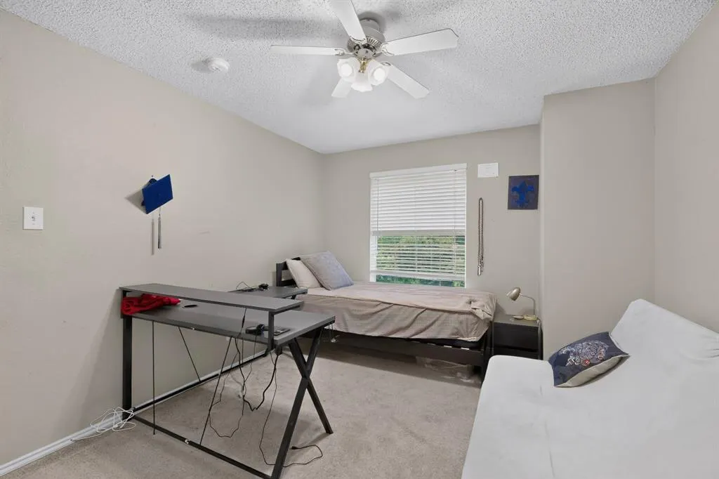 2109 Wentworth Drive