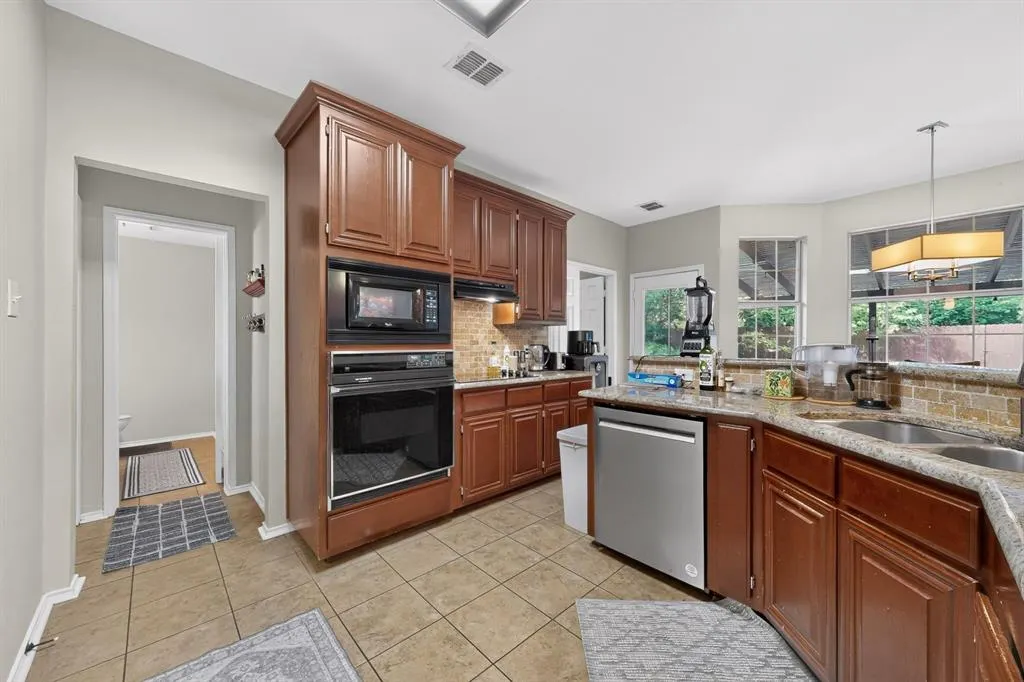 2109 Wentworth Drive