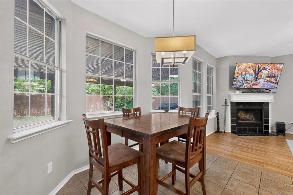 2109 Wentworth Drive