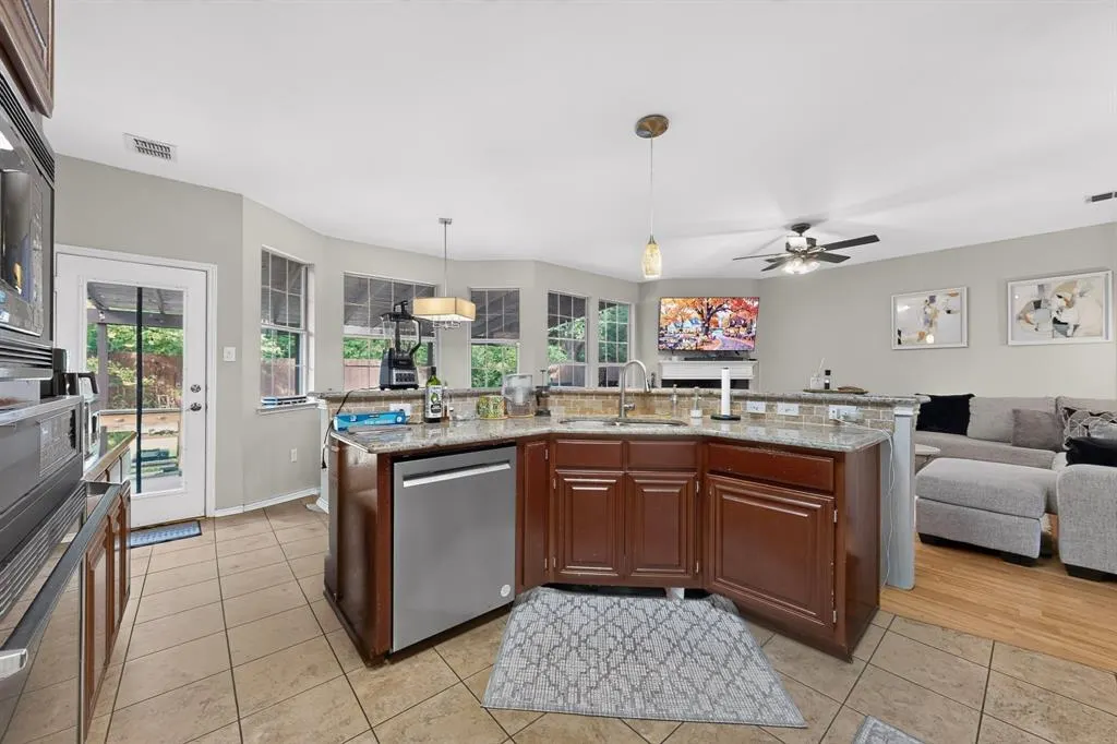 2109 Wentworth Drive