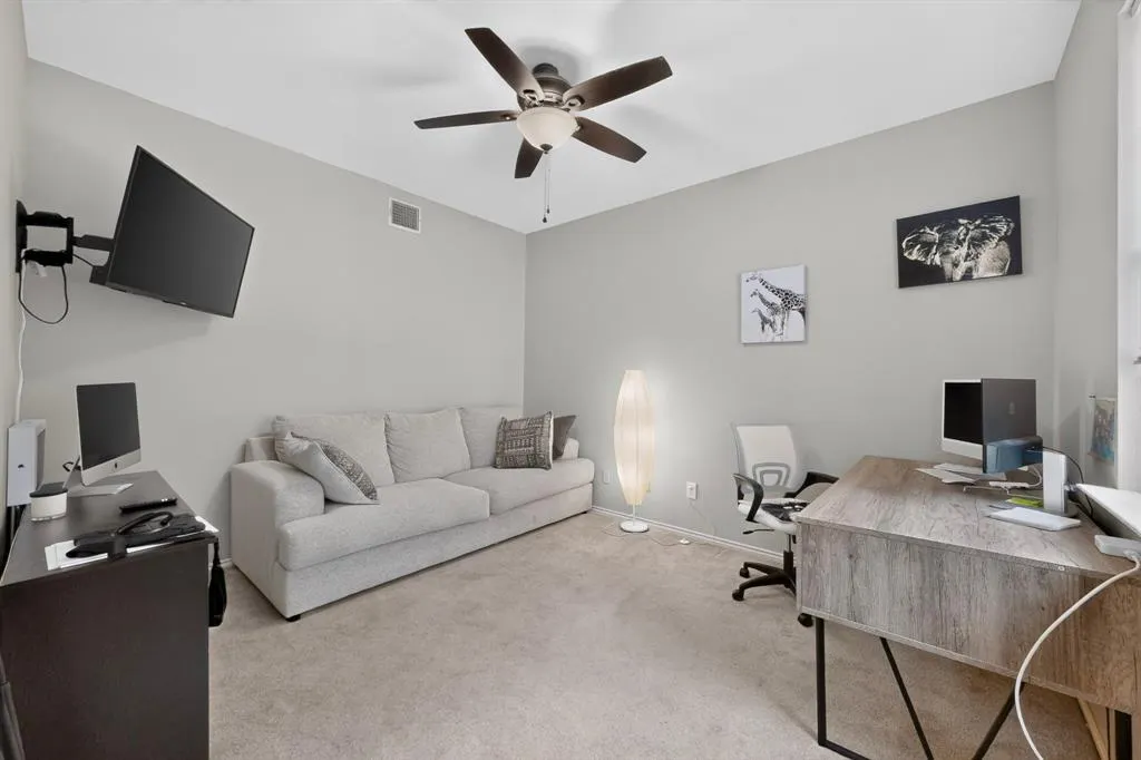 2109 Wentworth Drive