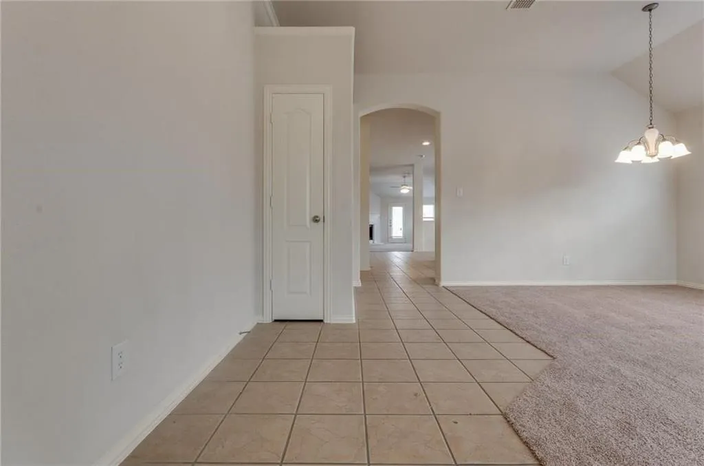 2717 Sunlight Drive