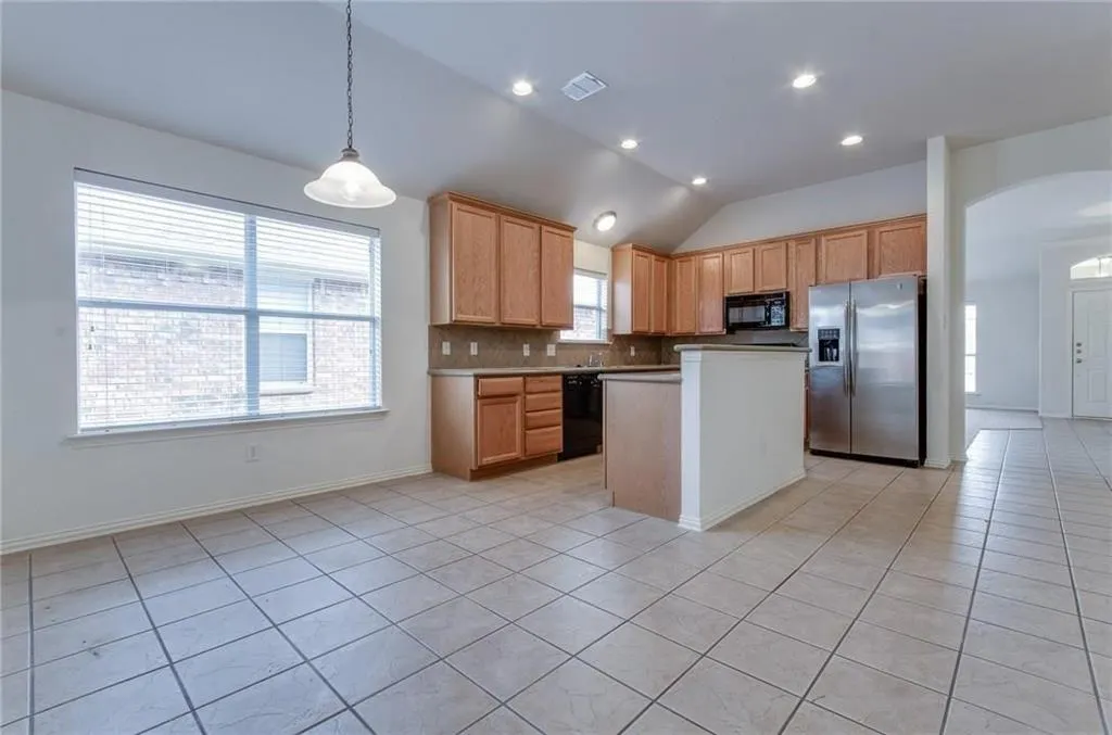 2717 Sunlight Drive
