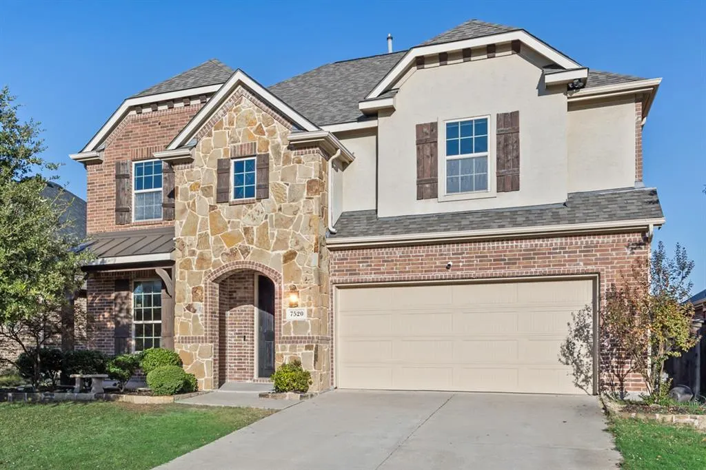 7520 Guadalupe Way