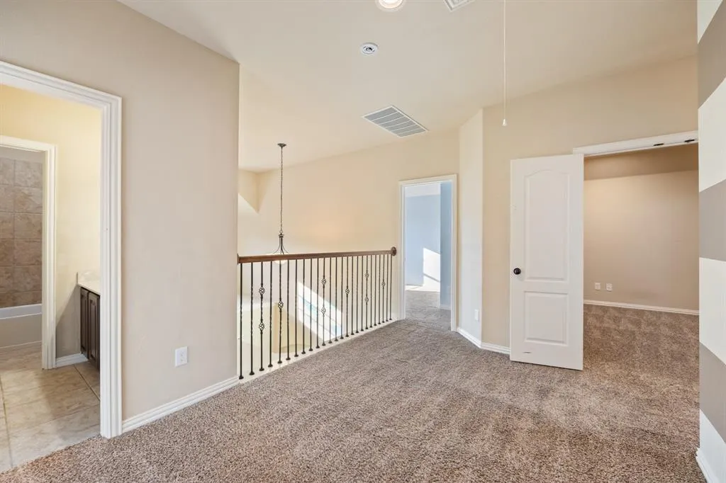 7520 Guadalupe Way