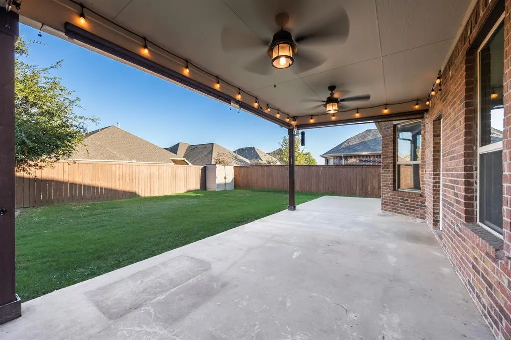 7520 Guadalupe Way