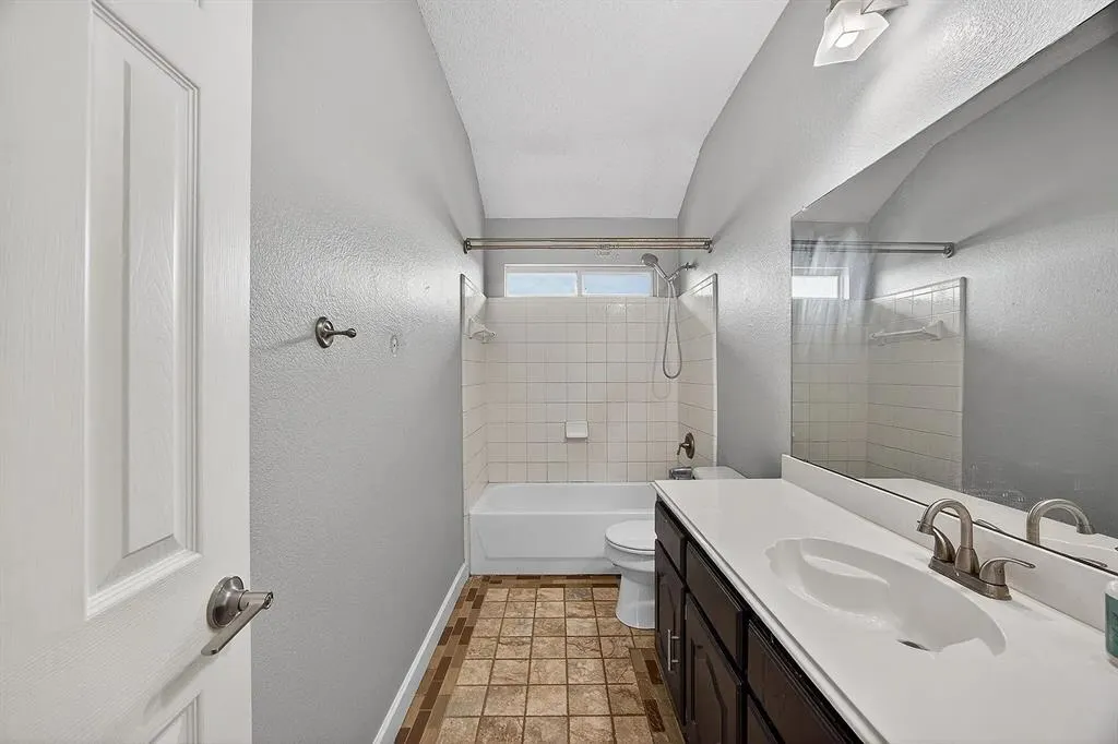 2233 San Simeon Drive