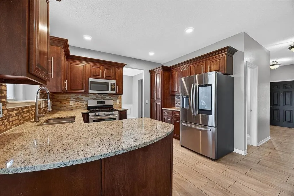 2233 San Simeon Drive