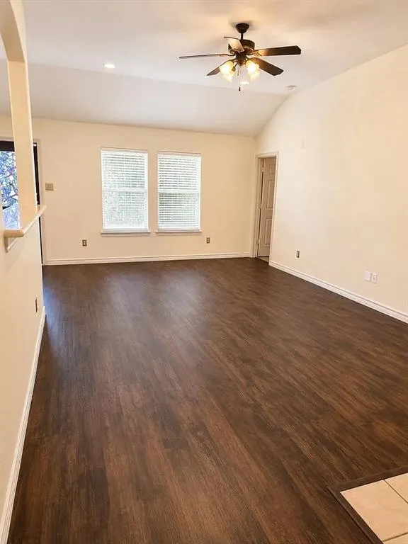 1207 Fox Trail Drive