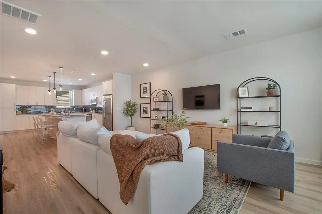 2100 Legacy Drive #803