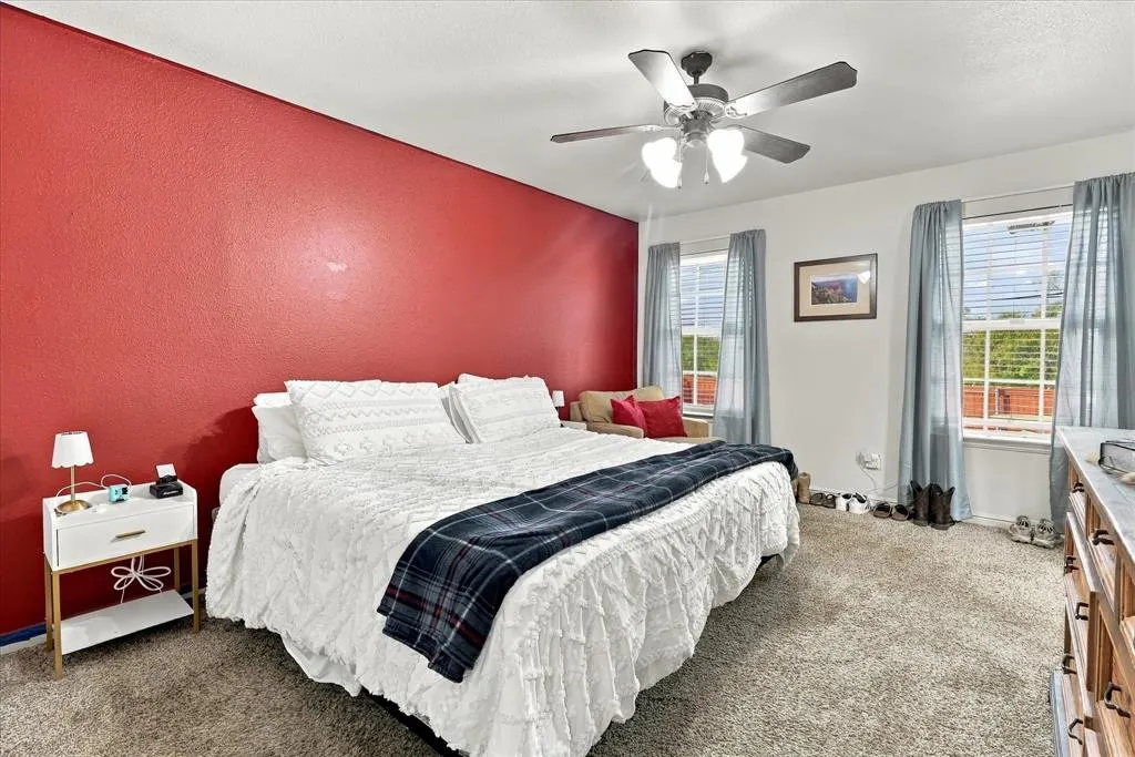 2924 Englefield Green