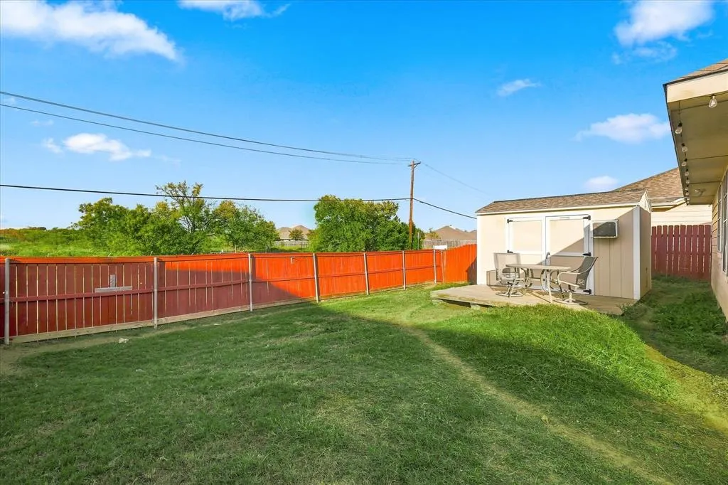 2924 Englefield Green