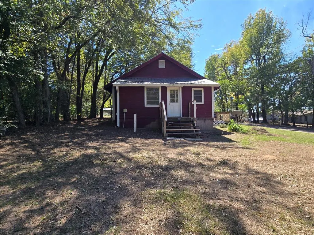 109 County Road 4835