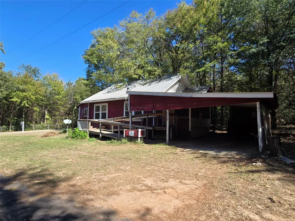109 County Road 4835