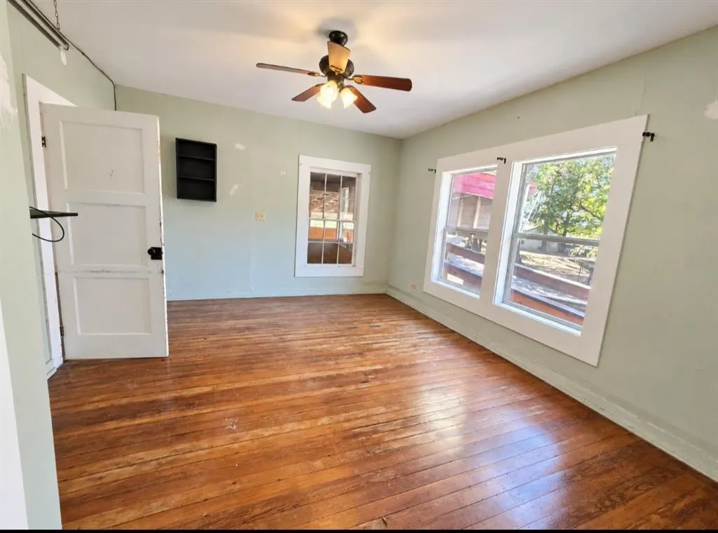 109 County Road 4835