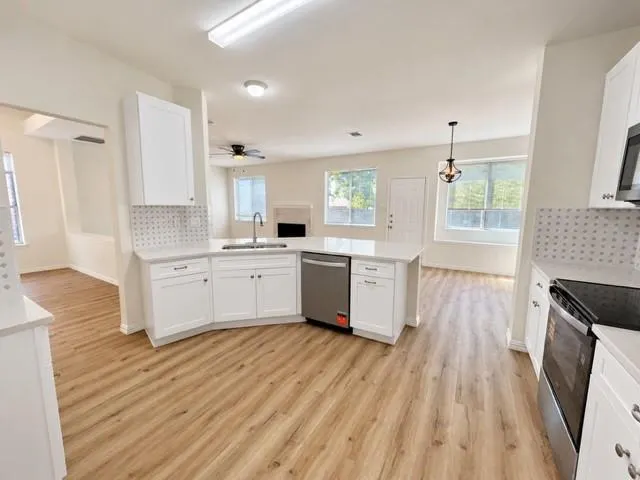 4617 Sandera Lane