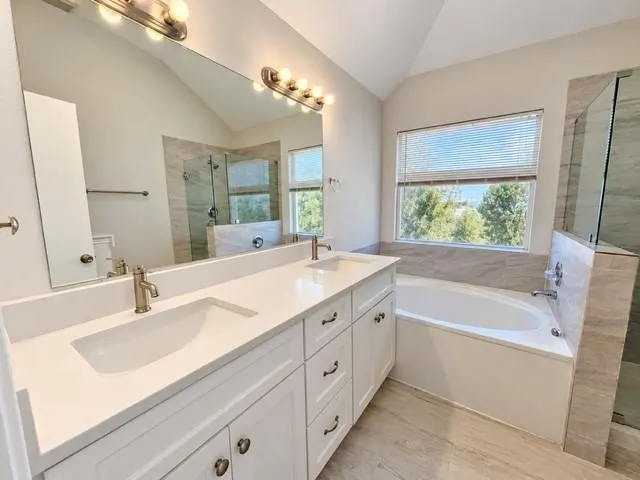 4617 Sandera Lane