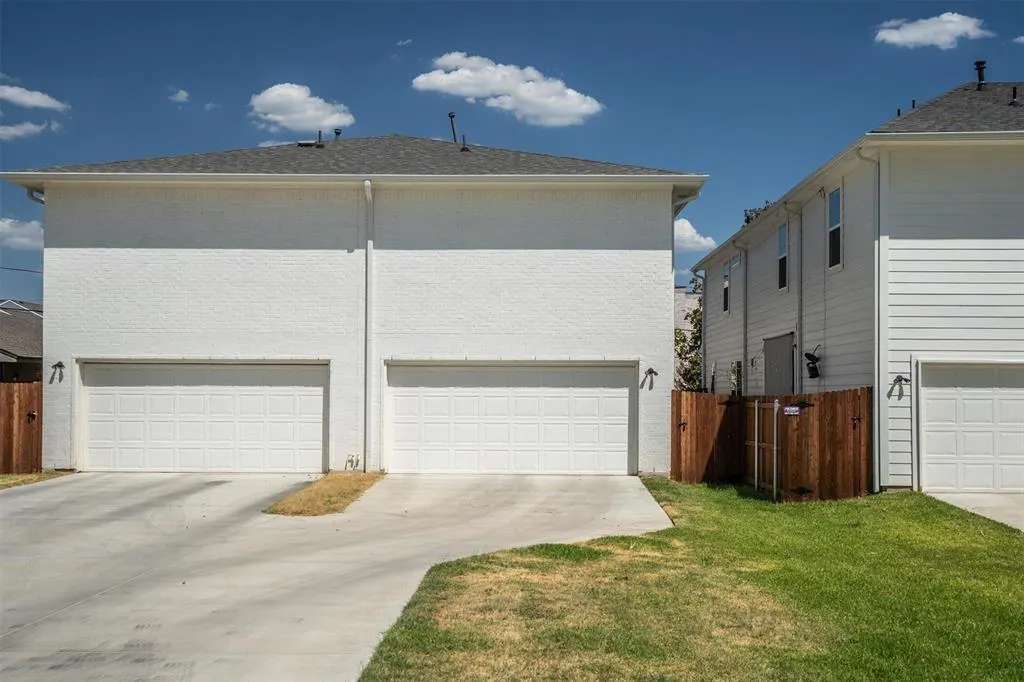 306 Sunset Lane