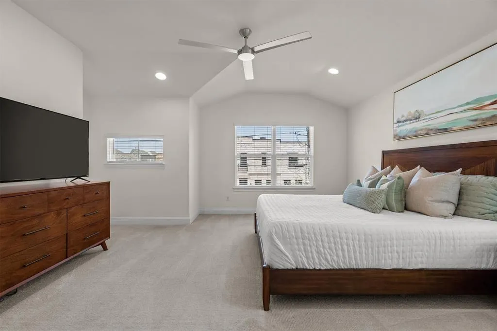 306 Sunset Lane