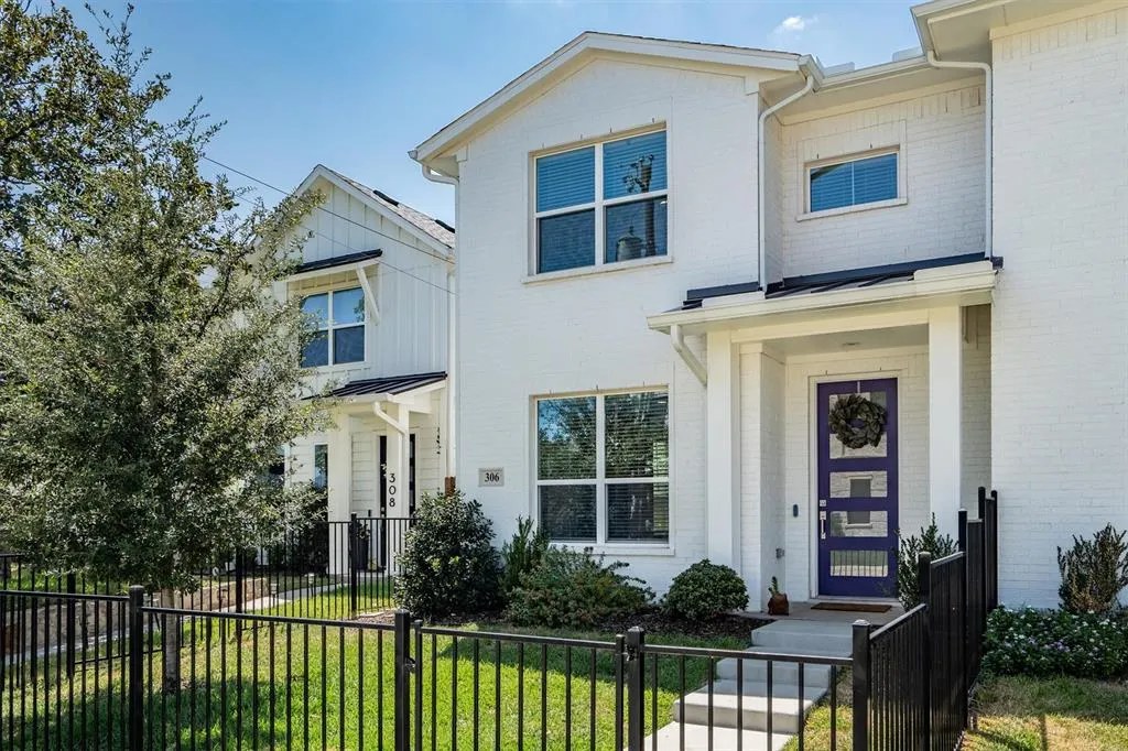 306 Sunset Lane