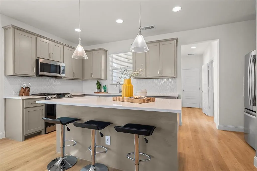 306 Sunset Lane